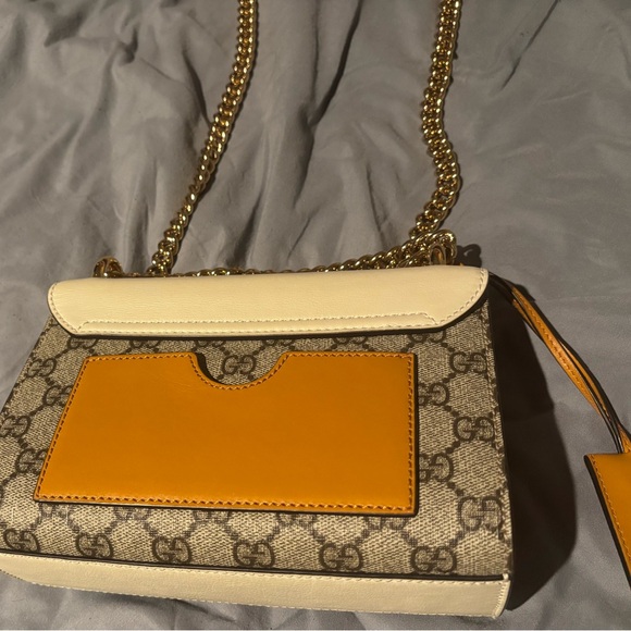 Gucci GG Supreme Padlock Purse in Pristine Condition - Picture 4 of 11
